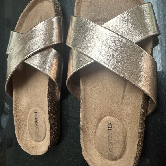 KIDS JCREW Crewcuts sandals - Picture 2 of 3